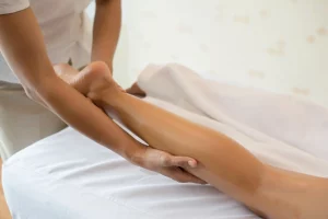 Leg Massage: A How-To Guide leg-massage-how-to-guide