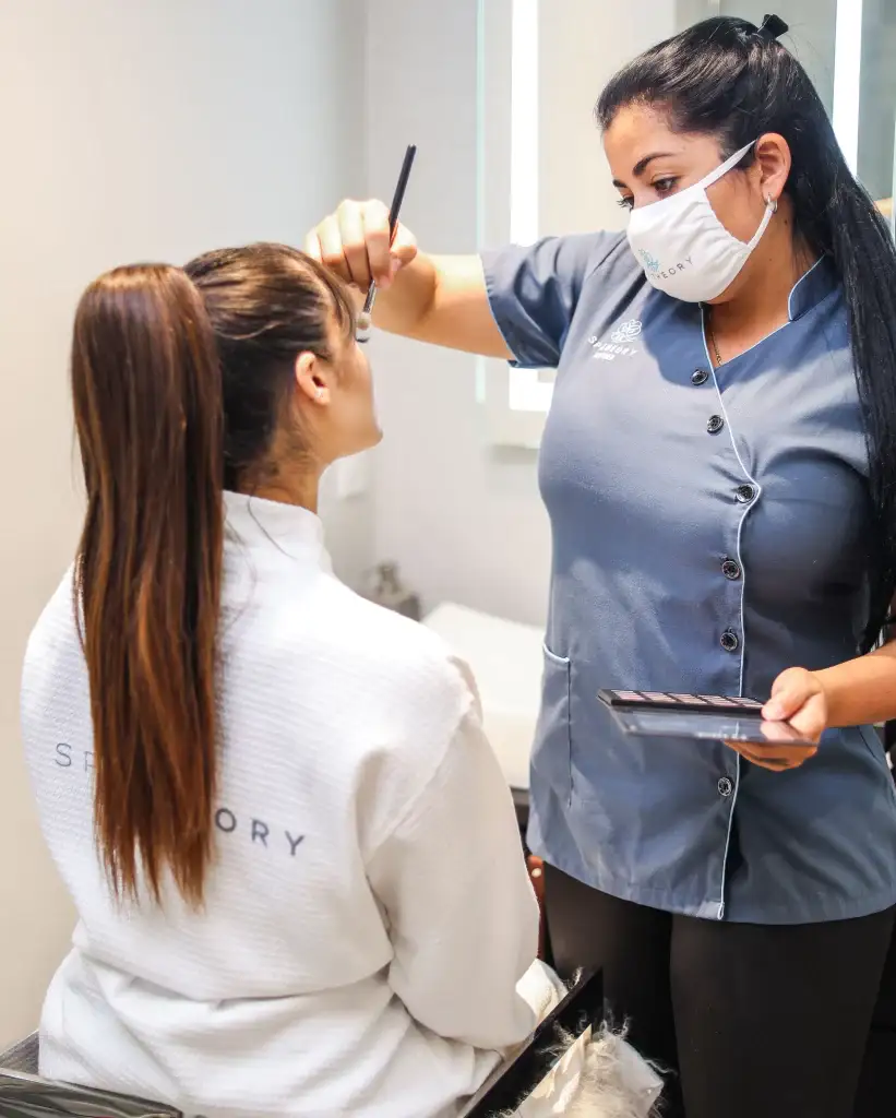 In-Home Spa Services Makeup