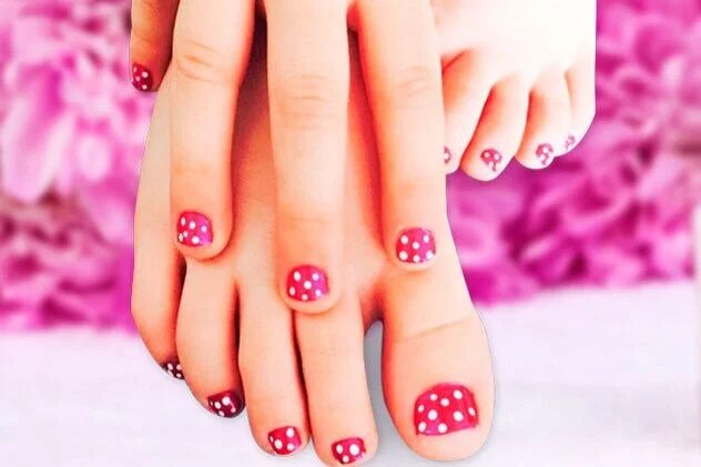 Manicure-Pedicure Kids Mani & Pedi