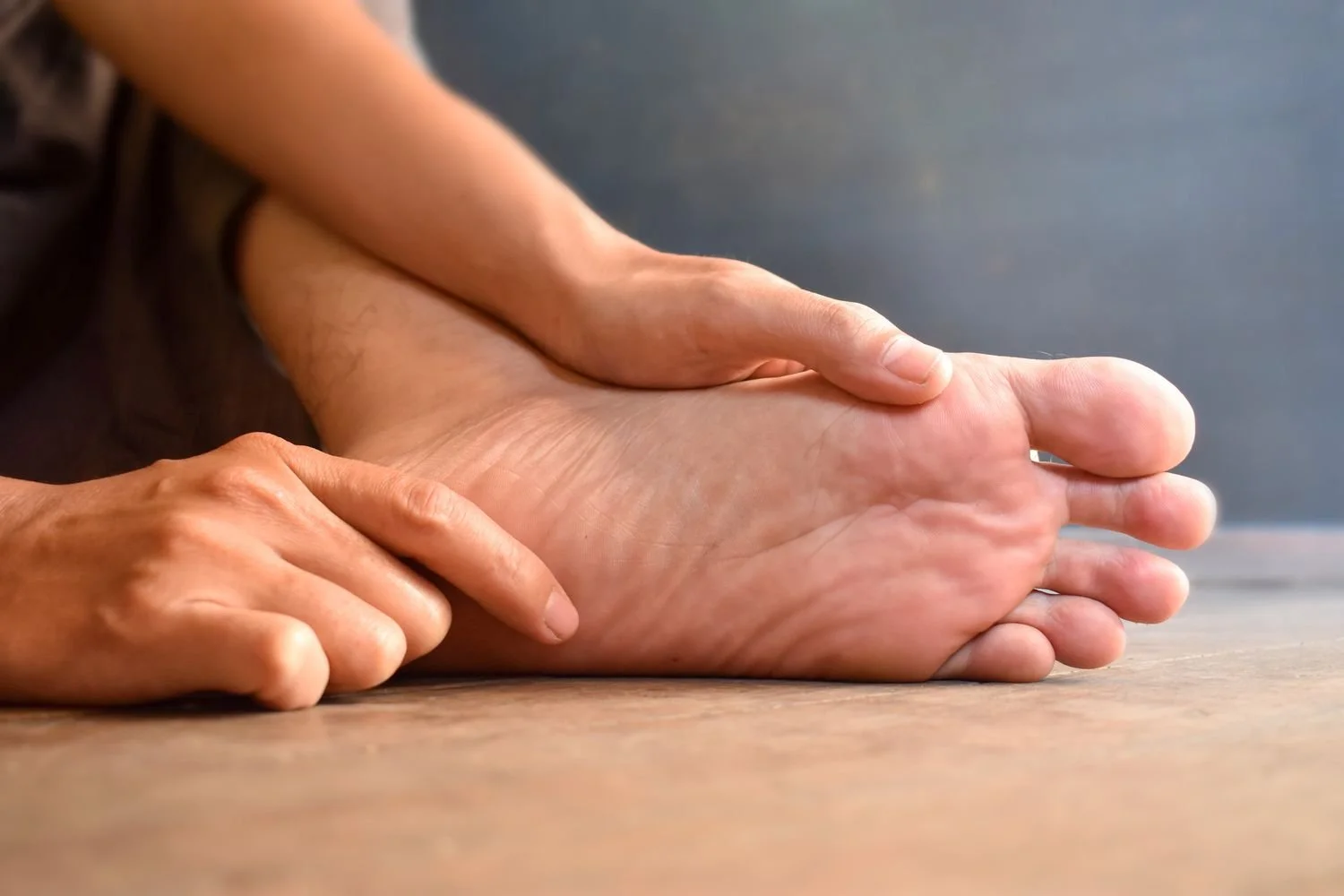 How to Massage Your Own Feet: Ultimate Guide - MassageYourOwnFeet 1