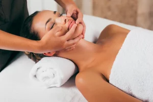 Massage or Facial? Which Is Right for You? Massage or Facial? Which Is Right for You? - facialmassage