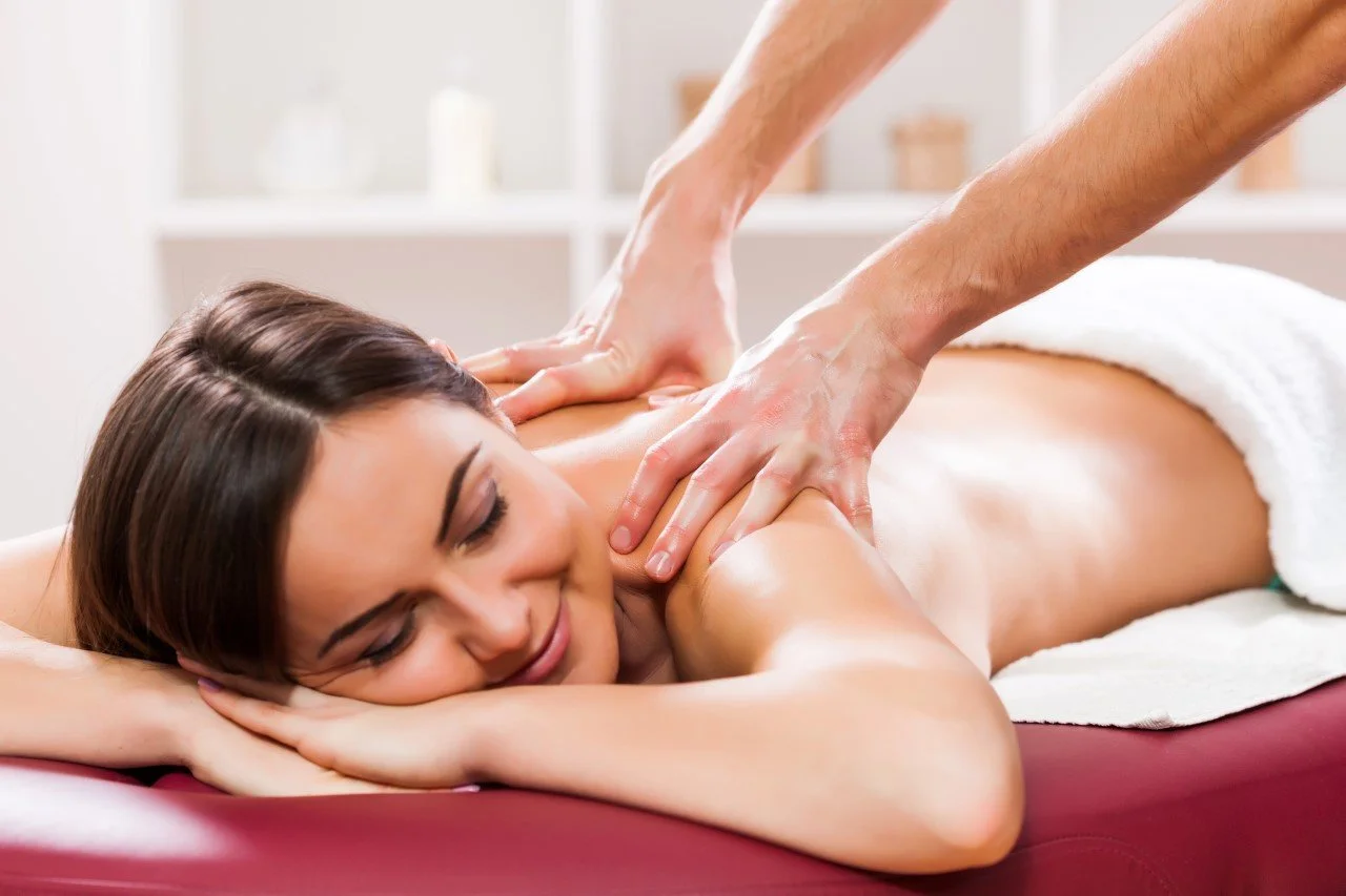 Home Service Massage vs Spa Massage: Which is Best for You? - homeservicemassagevsspamassage 1