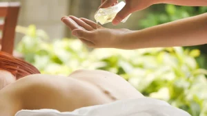 How to Use Massage Oil How to Use Massage Oil - howtousemassageoil 1
