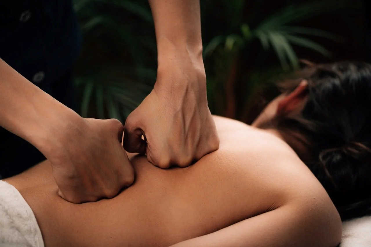 Rolfing Massage: Everything You Need To Know - rolfingmassageeverythingyouneedtoknow